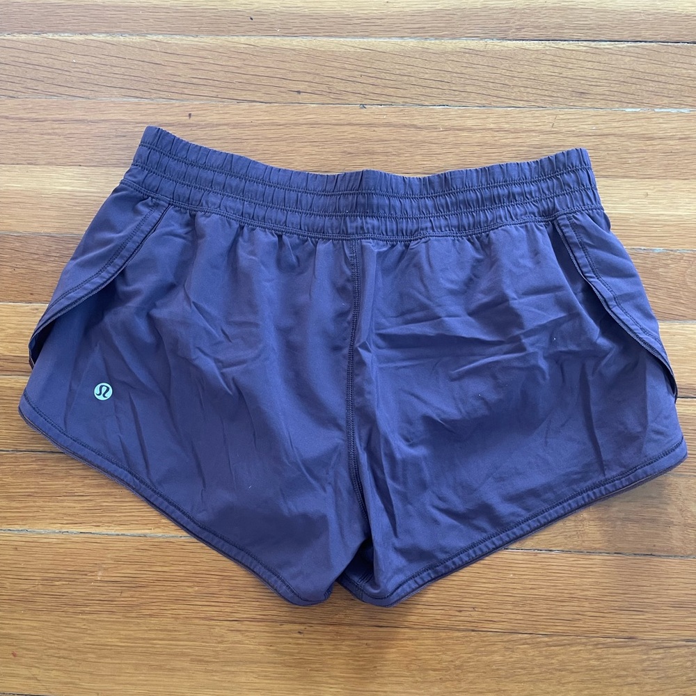 Lululemon shorts size 6